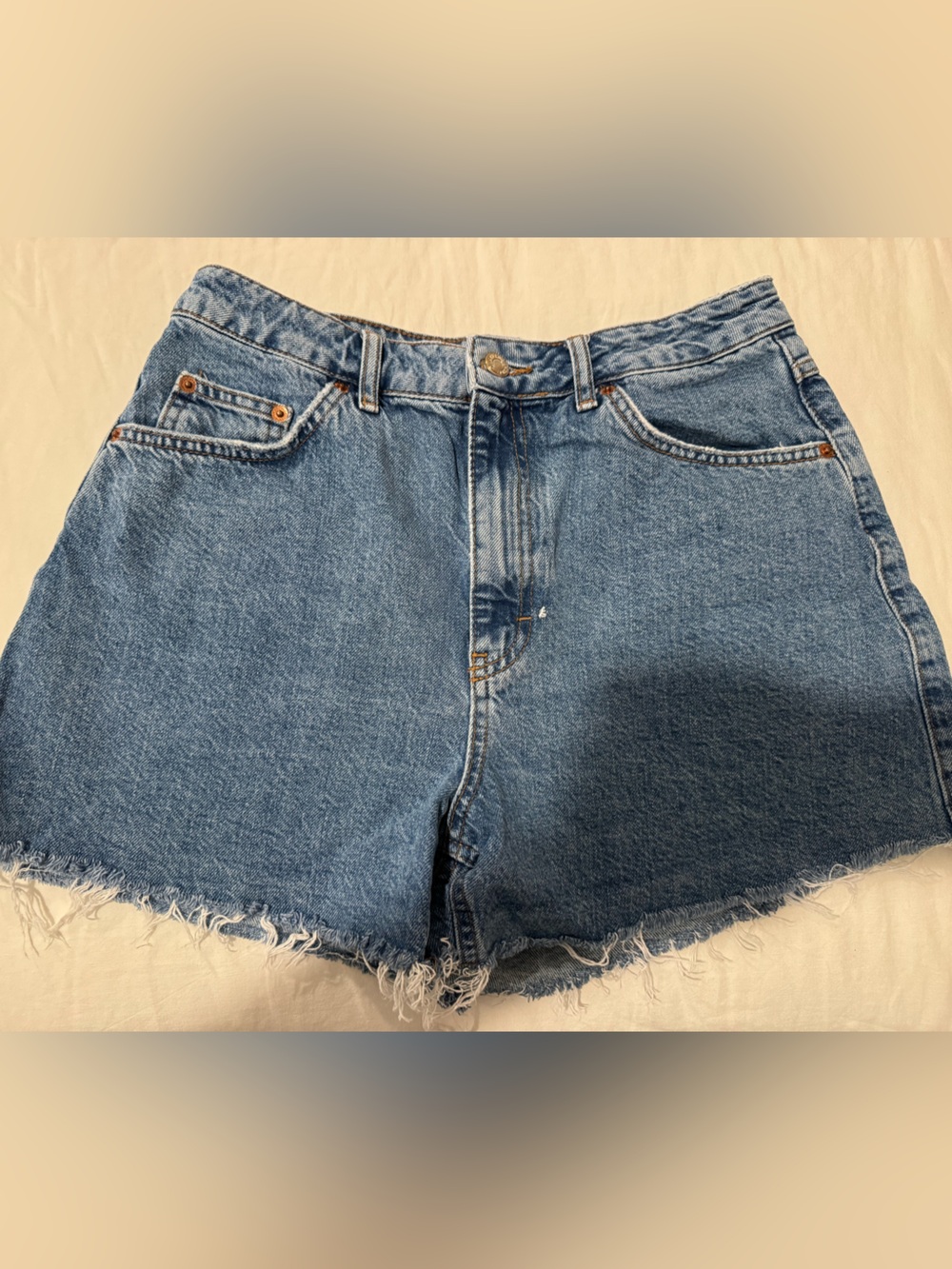 Topshop Light Blue Frayed Hem A-Line Denim Shorts - SIZE US 8